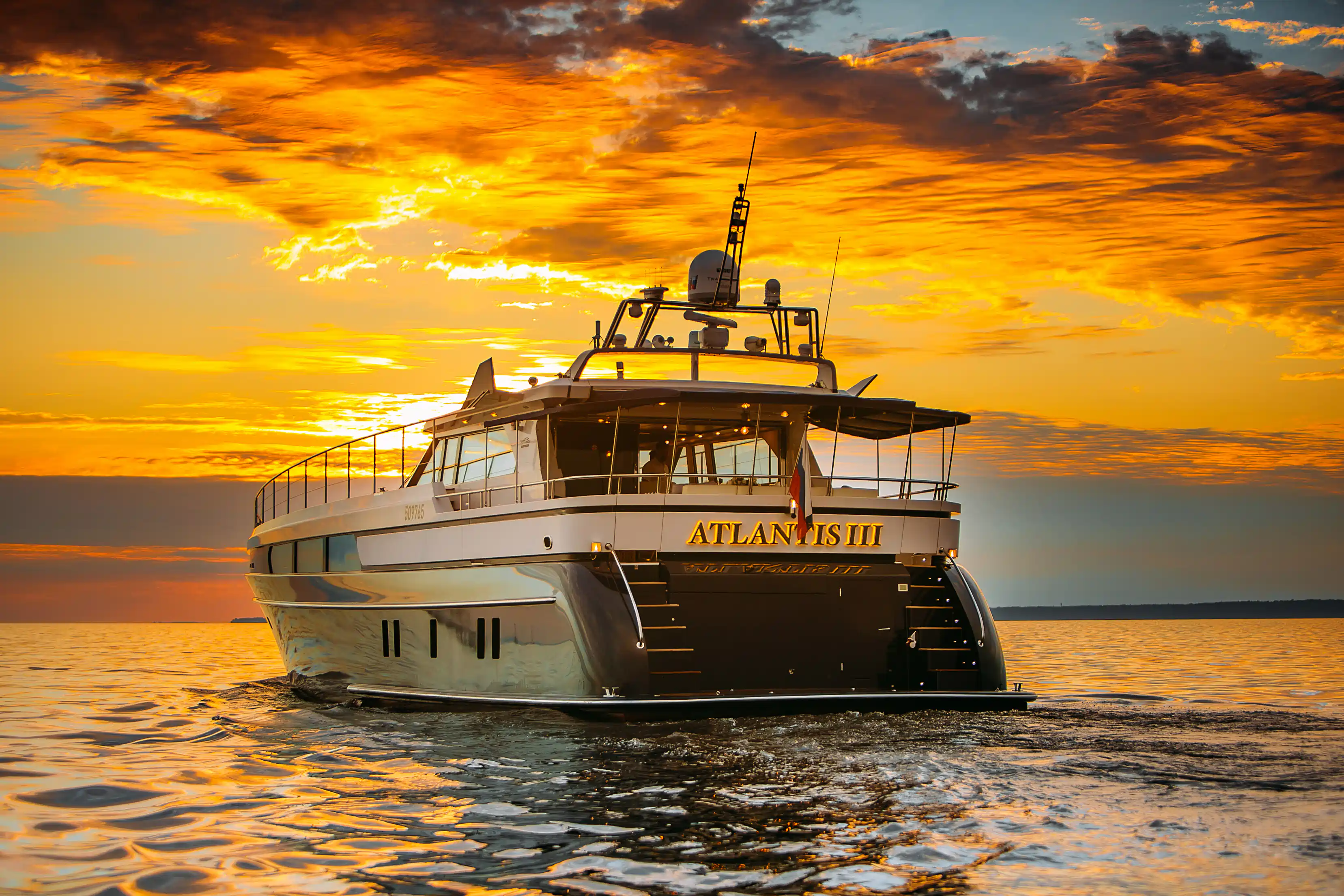 Яхта Atlantis 3 (Атлантис 3) image- 2